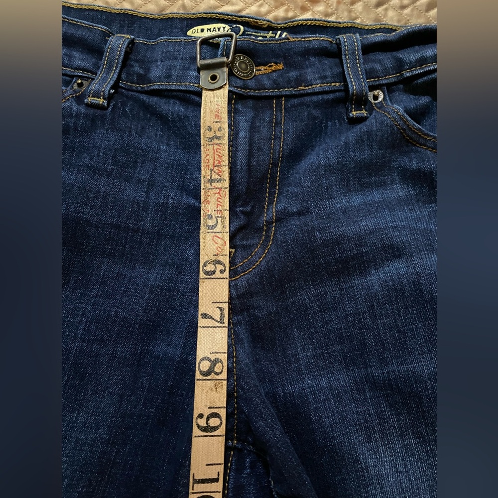 3/ $20 Old Navy The Sweetheart Jeans 8 Reg 30x30 - Picture 5 of 7